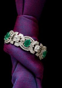 chennai diamond jewellery bracelet retail showrooms sales executives managers jobs careers gehana rasvihar joualukkas malabar gold kalyan GRT jewellers